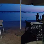 1 Apartment