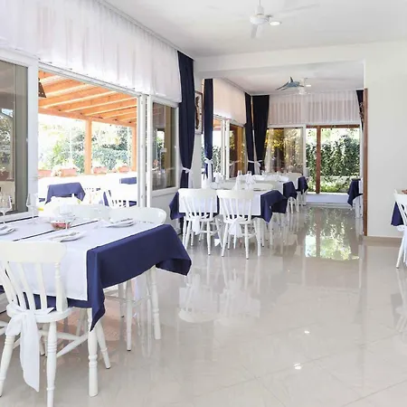 Rogoznica 1 Apartment