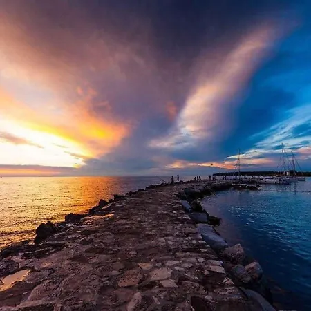 1 Rogoznica (Sibenik-Knin)