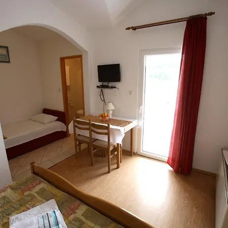 Rogoznica 1 Apartment *