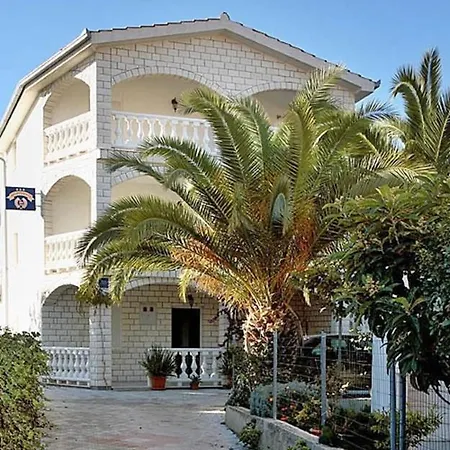 1 Apartment Rogoznica (Sibenik-Knin)